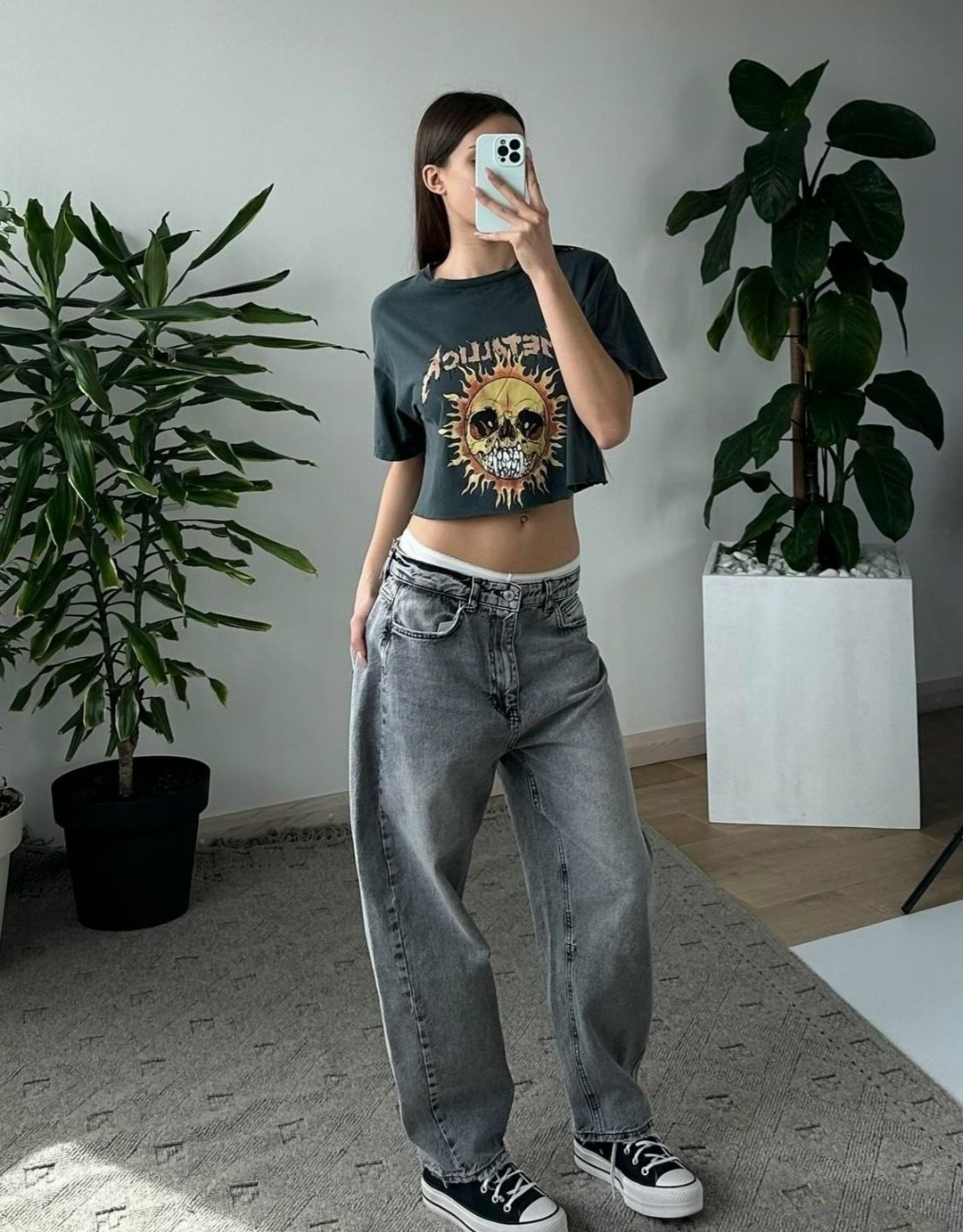 джинсы модные,джинсы широкие,женские джинсы широкие,модные широкие джинсы,модные брюки