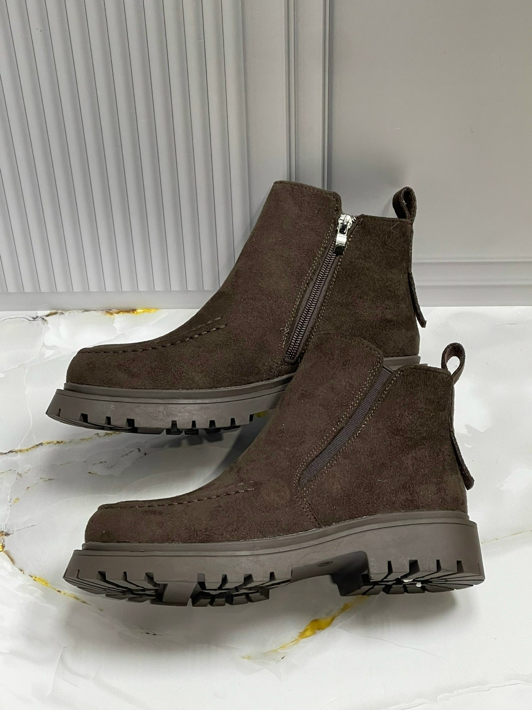 ,замшевые ботинки,ботинки женские,ботинки челси,обуви