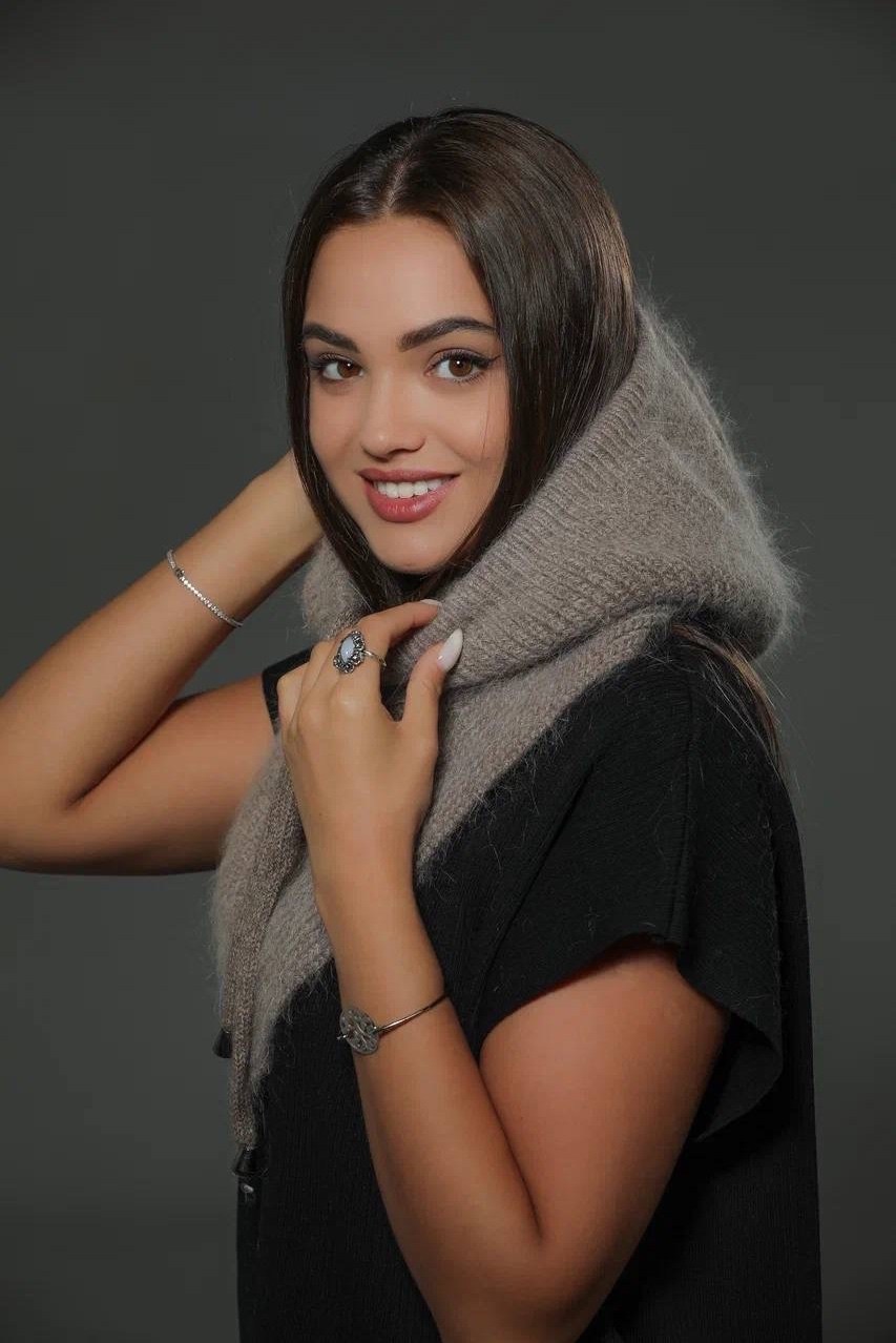 капор женский,капор из ангоры,капор вязаный,шапка платок,капор женский из ангоры