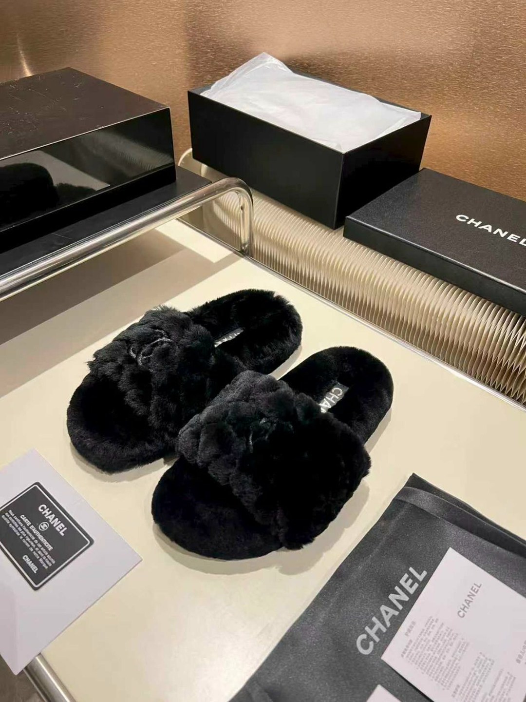 домашние меховые тапочки,,меховые тапочки,модные тапочки,женские домашние тапочки