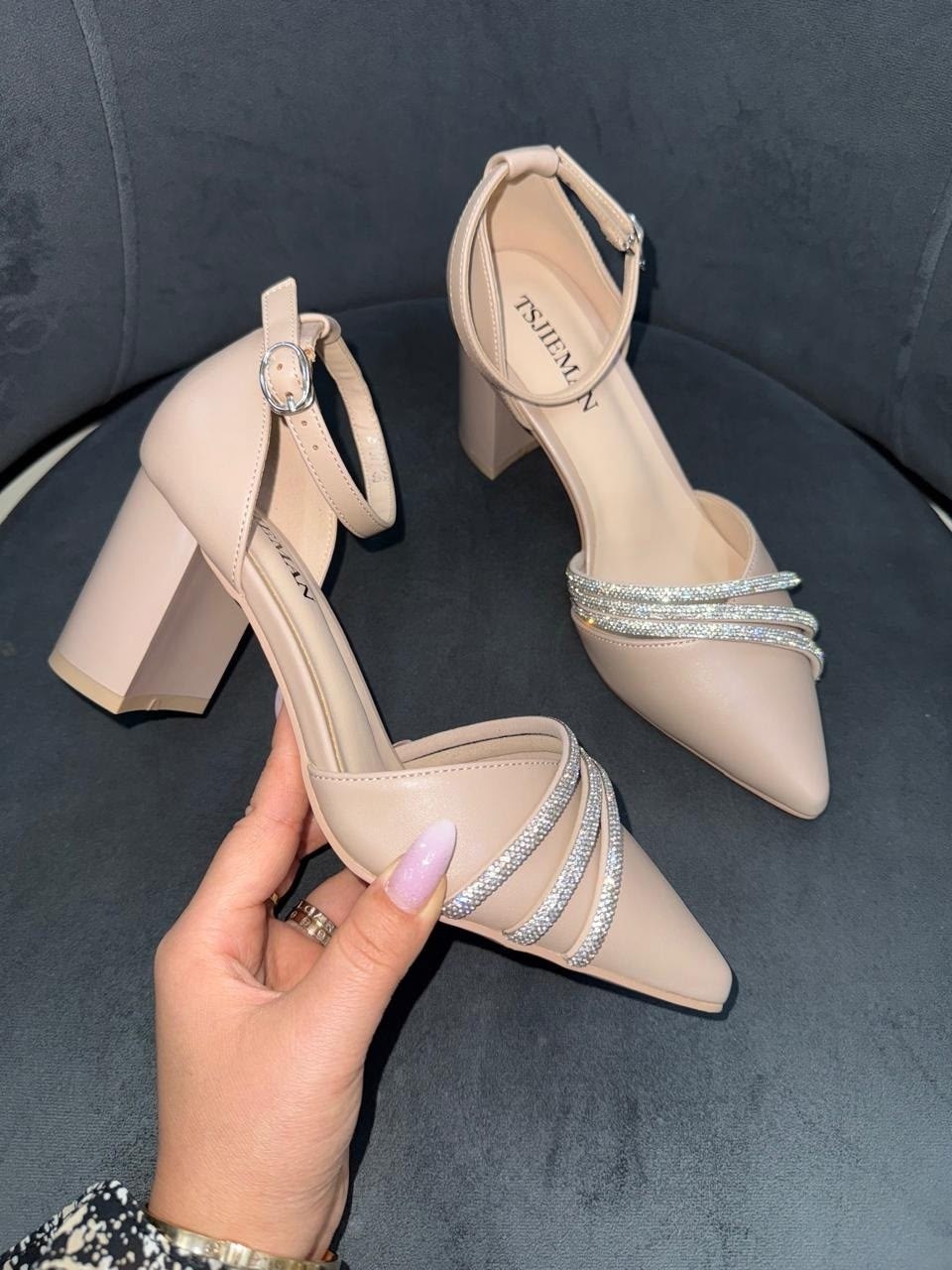 женский туфли,туфли с ремешками,туфли женские на каблуках,туфли ,туфли лодочка