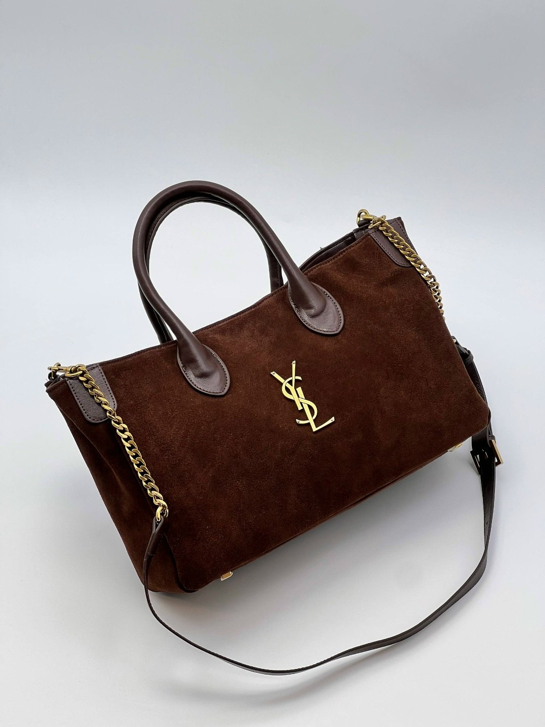 сумки yves saint laurent,замшевые сумки,сумка женская yves saint laurent,сумка женская ysl,женская замшевая сумка