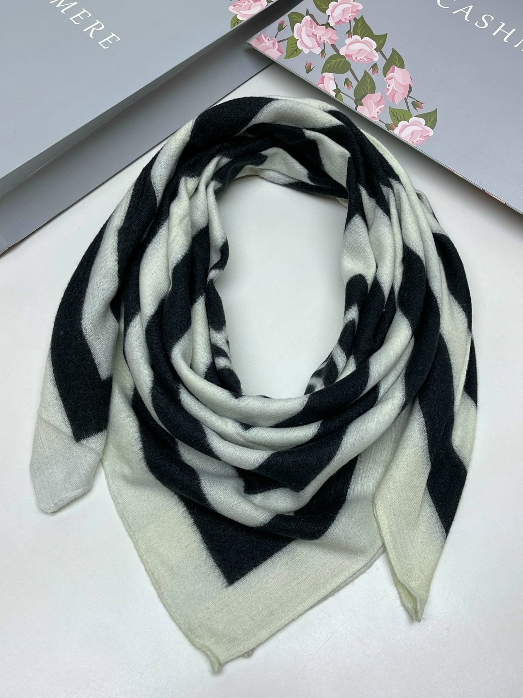 платки шарф,шарф женский платок,платки женские,платки тонки,шарф женские