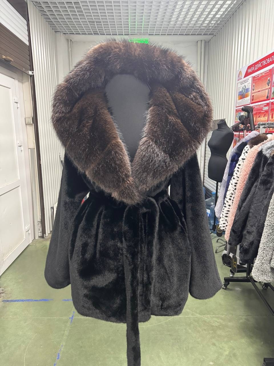 шуба норковая с капюшоном,норковая шуба,шуба с капюшоном,шубы женские,шуба с воротником