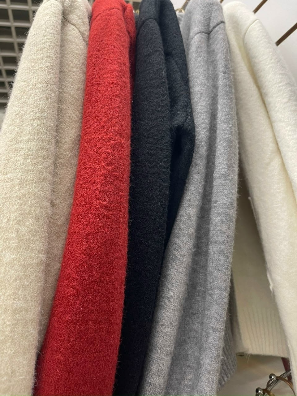 кофта женская,свитера женские,вязаная кофта,теплая кофта,бежевая кофта