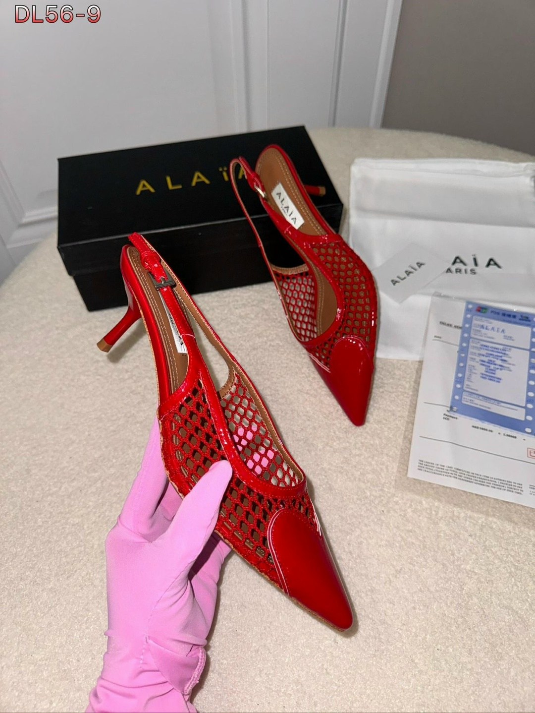 ,туфли alaia,туфли лодочки женские,босоножки alaia,женский туфли