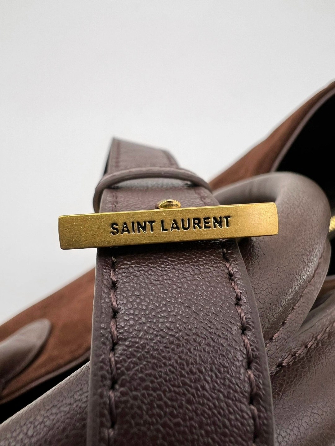 сумки yves saint laurent,замшевые сумки,сумка женская yves saint laurent,сумка женская ysl,женская замшевая сумка