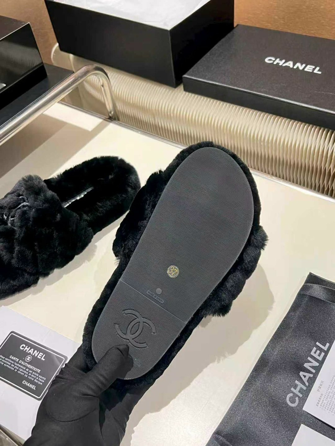 домашние меховые тапочки,,меховые тапочки,модные тапочки,женские домашние тапочки