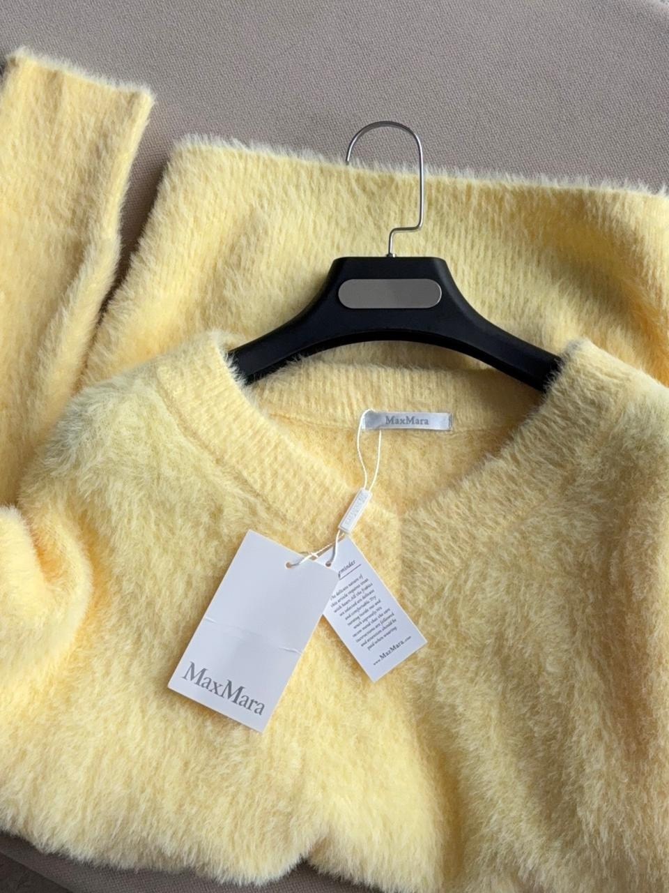 оверсайз свитер,платье свитер оверсайз,джемпер бежевый,модные образы,свитер кофта оверсайз