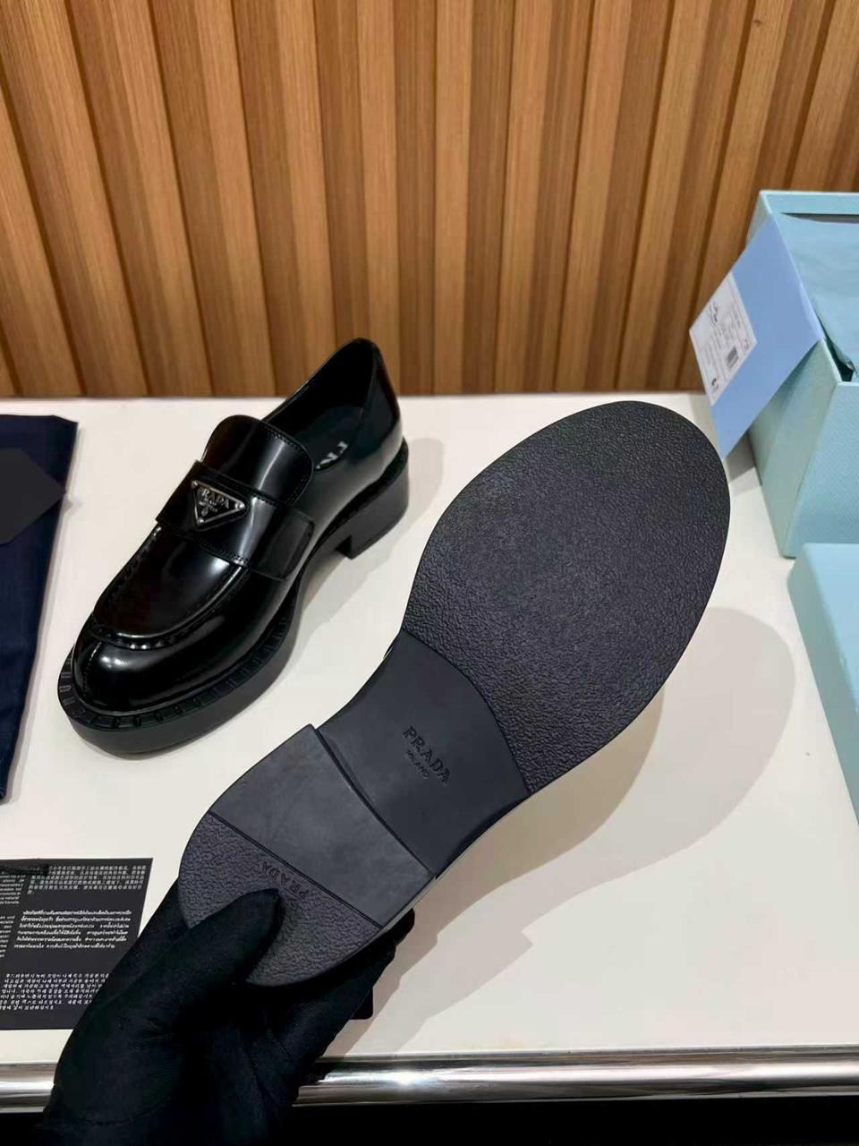 ,лоферы прада,лоферы прада женские,лоферы prada, прада