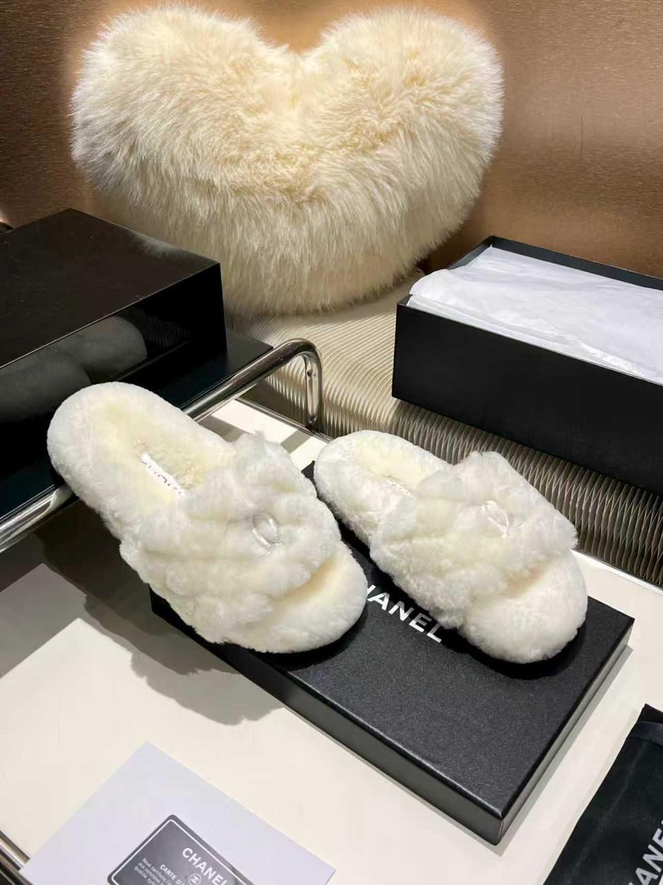 меховые тапочки,женские меховые тапочки,тапочки домашние женские меховые,домашние тапочки женские,домашние меховые тапочки