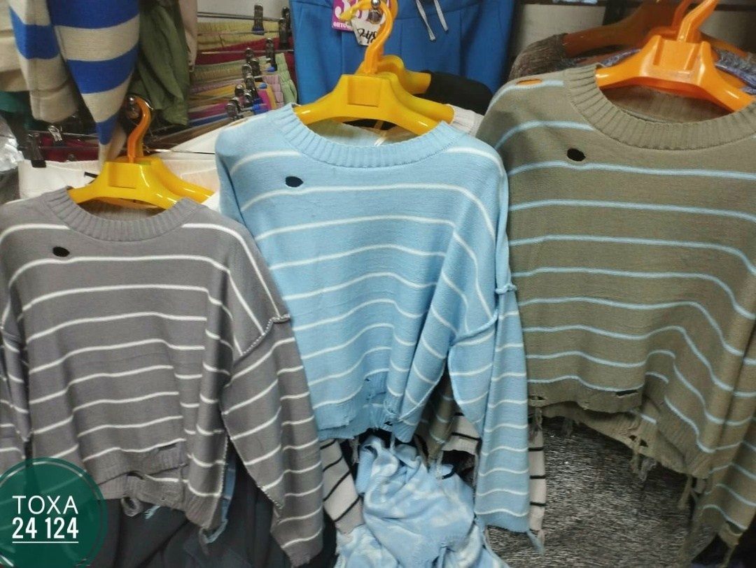 женский свитер,кофта женская,свитер женский кофта,модные свитера,свитер женский в полоску