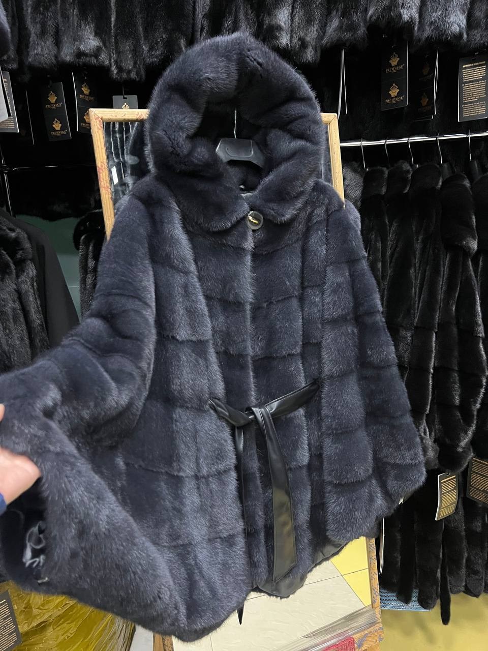 норковая шуба летучая мышь,шубы норковые,норковая шуба графит летучая мышь,шуба норка,шуба норковая с капюшоном