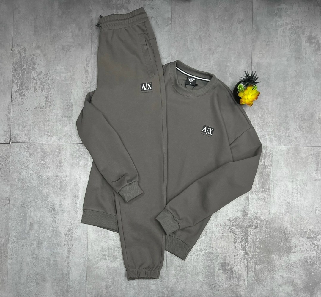 спортивный костюм для мужчин,спортивные костюм,спортивный костюм armani,мужские спортивные костюмы,спортивный костюм stone island