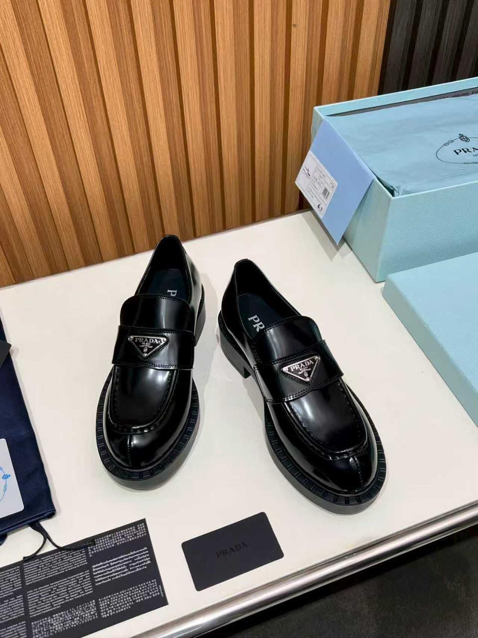 ,лоферы прада,лоферы прада женские,лоферы prada, прада