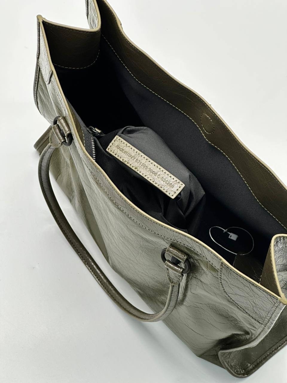 balenciaga city bag,balenciaga bag,сумка balenciaga,сумка баленсиага,сумка баленсиага серебряная