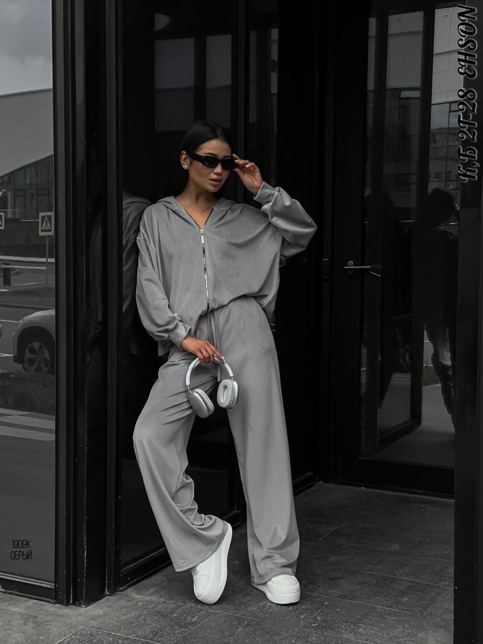 спортивные костюмы женские,cпортивный костюм велюровый,розовый костюм из велюра,велюровый спортивный костюм женски,костюм из велюра