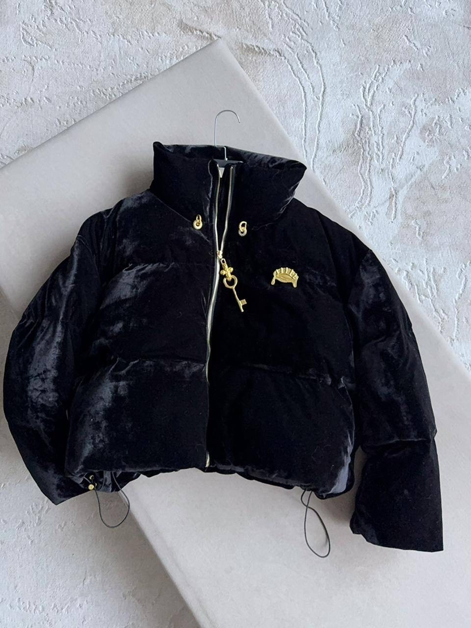 куртка модная,куртка бомбер,стильная куртка,женская куртка,кожаные куртки