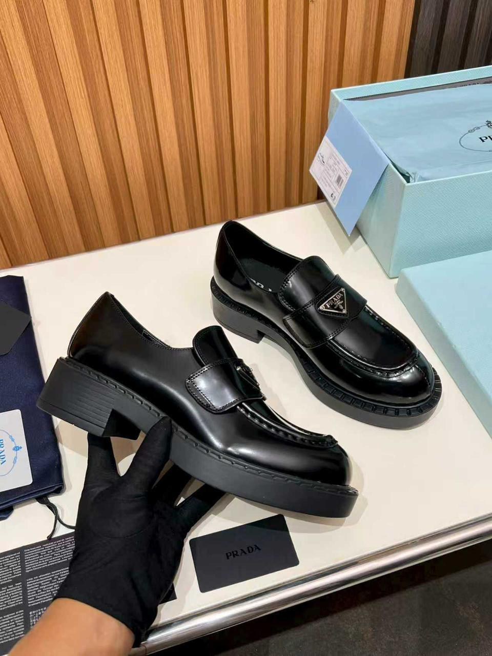 ,лоферы прада,лоферы прада женские,лоферы prada, прада