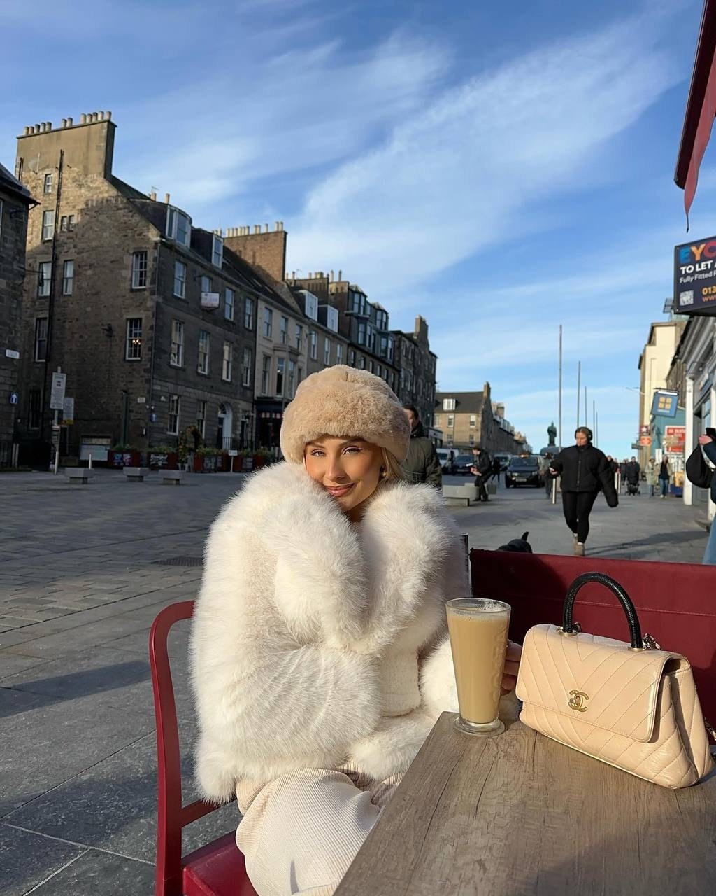 зимняя мода,девушка,мода зима,зимние наряды,зимний стиль