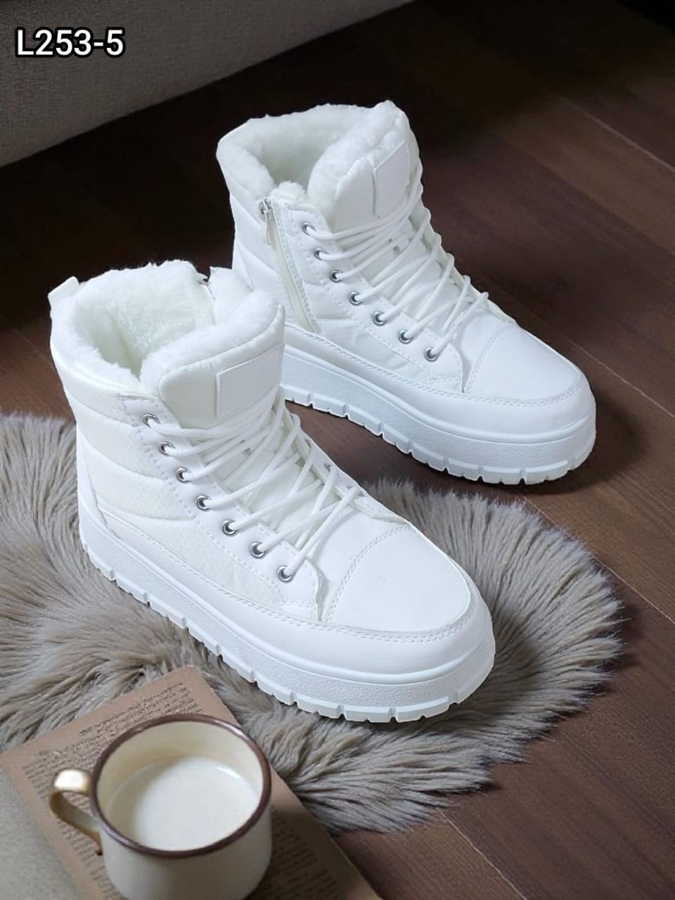 женская зимняя,ботинка женские зимние,зимние женские кроссовки,,ботинки белые зимние