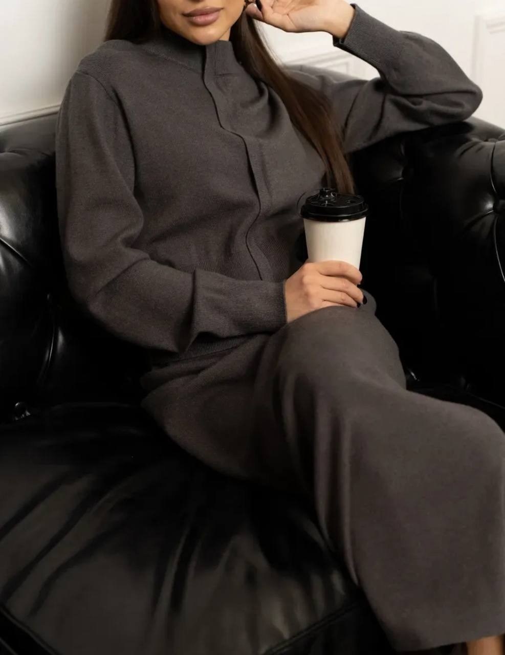 женский трикотажный костюм с юбкой,костюм лапша с длинной юбкой,костюмы женские с юбкой,трикотажные костюмы,костюм с длинной юбкой