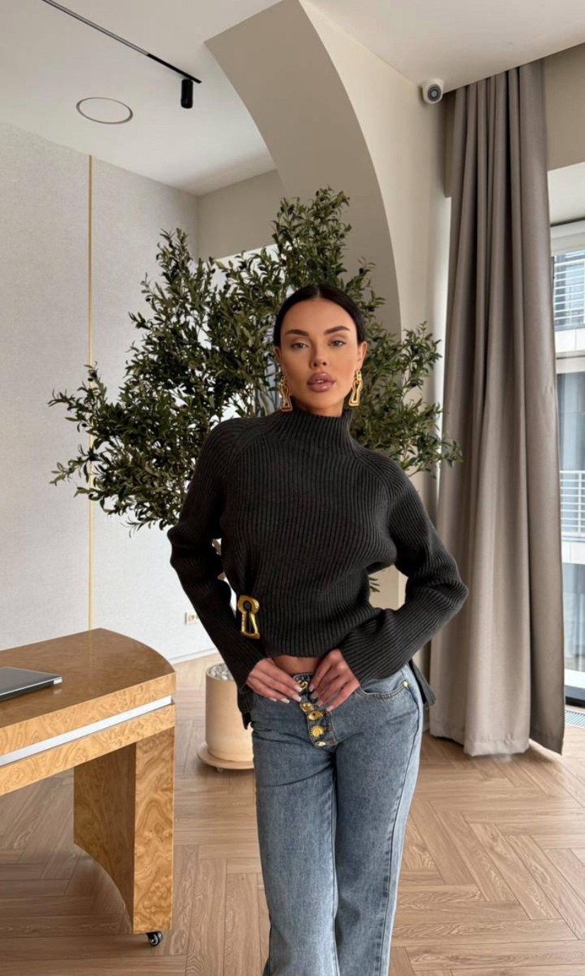 кофта стиль,женская кофта,свитера женские,джемпер с горлом,стильный свитер