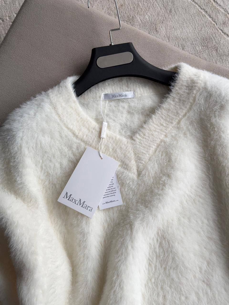 свитер пушистый,свитера женские,кашемировый свитер,свитер белый женский,мягкий свитер