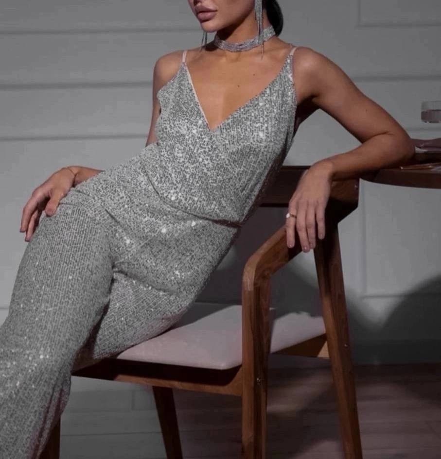 комбинезон вечерний блестящий на праздник,комбинезон вечерний блестящий,комбинезон с пайетками,блестящий комбинезон,комбинезон женский праздничный