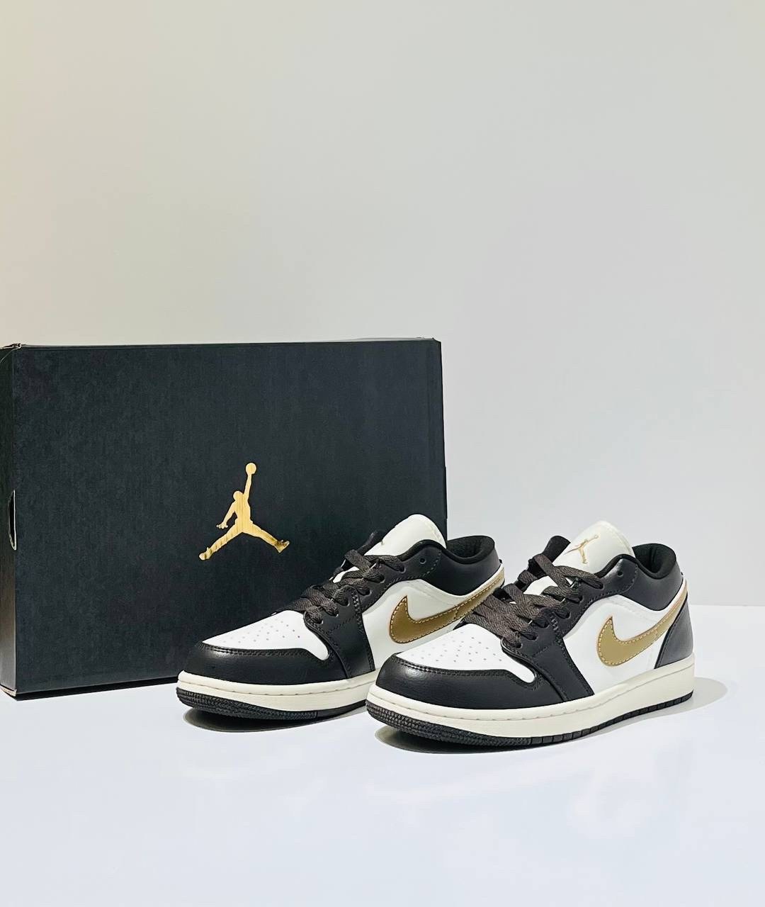 кроссовки nike air jordan 1 low,nike air jordan 1 low,jordan 1 low,air jordan 1 low,jordan 1 low gold toe