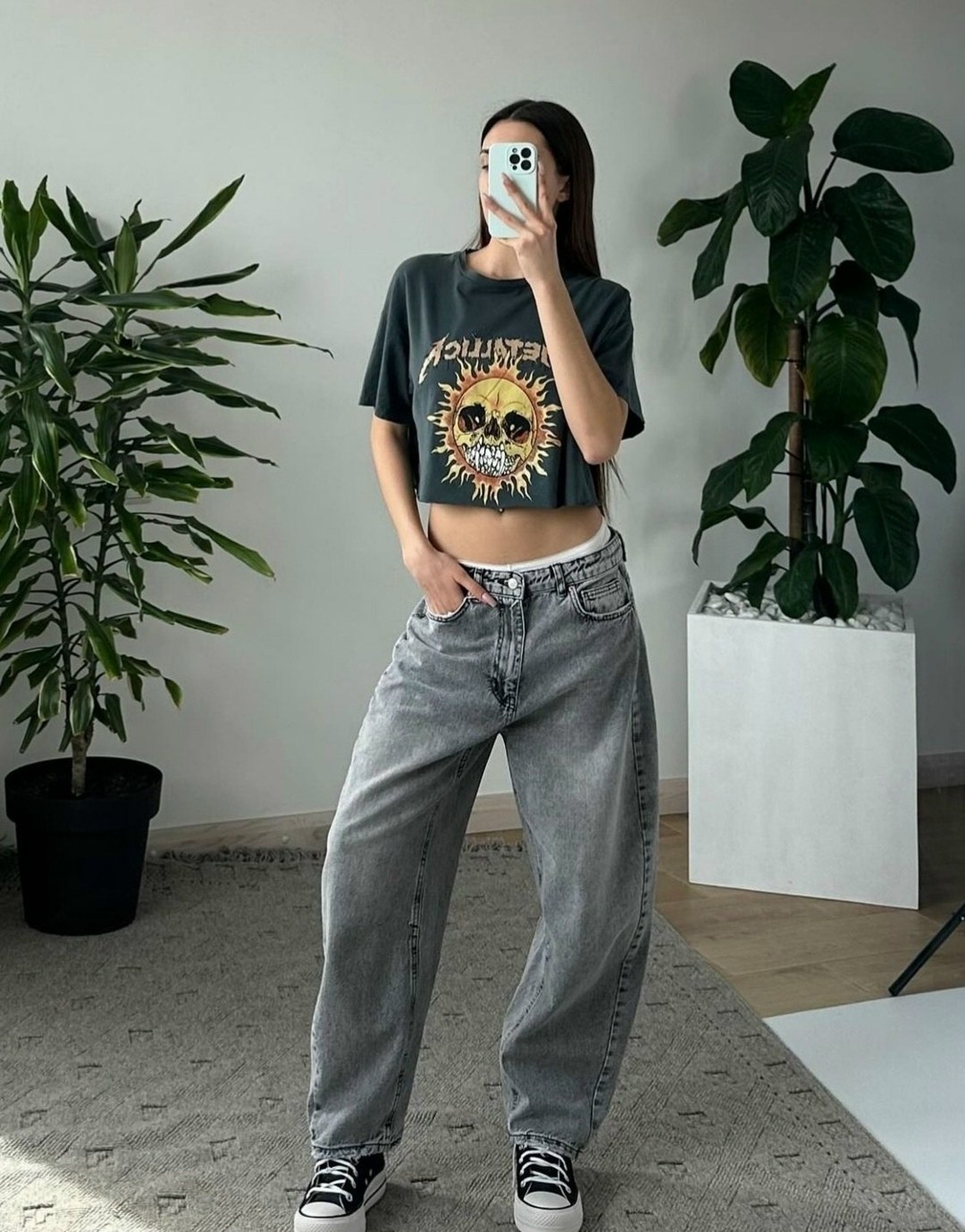 джинсы модные,джинсы широкие,женские джинсы широкие,модные широкие джинсы,модные брюки