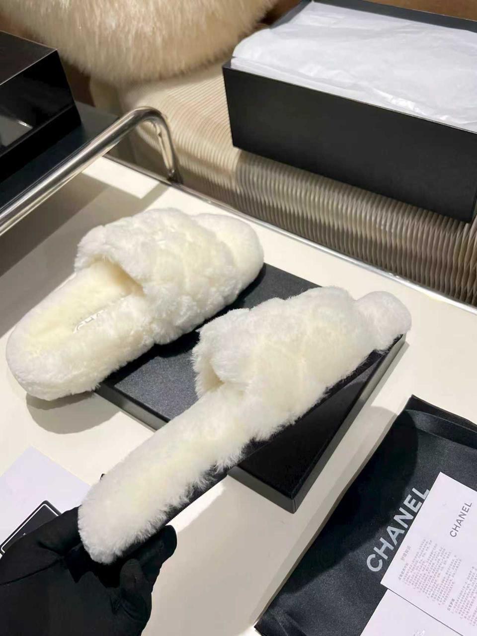 меховые тапочки,женские меховые тапочки,тапочки домашние женские меховые,домашние тапочки женские,домашние меховые тапочки