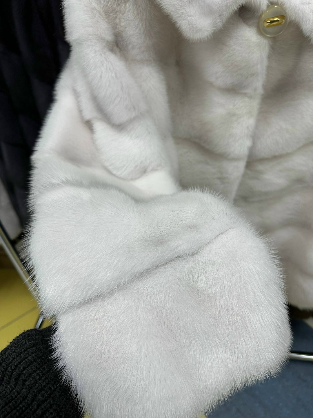 шуба норковая белая,шуба норковая,шуба норковая с капюшоном,шуба из норки,шуба белая норка