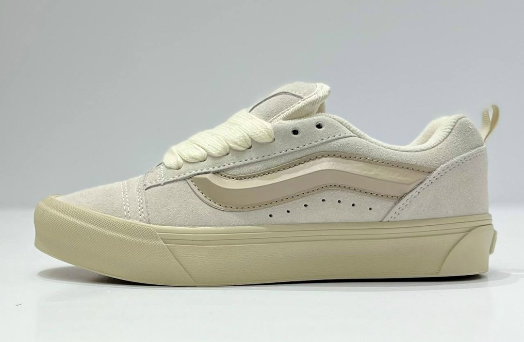 ,бежевые кроссовки,тканевые кроссовки,old skool,vans old skool