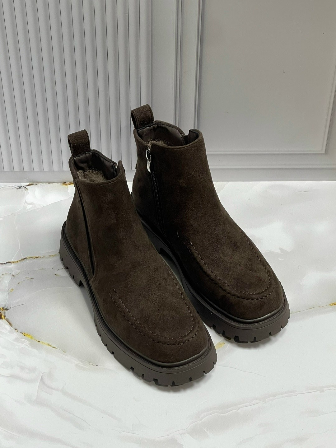 ,замшевые ботинки,ботинки женские,ботинки челси,обуви