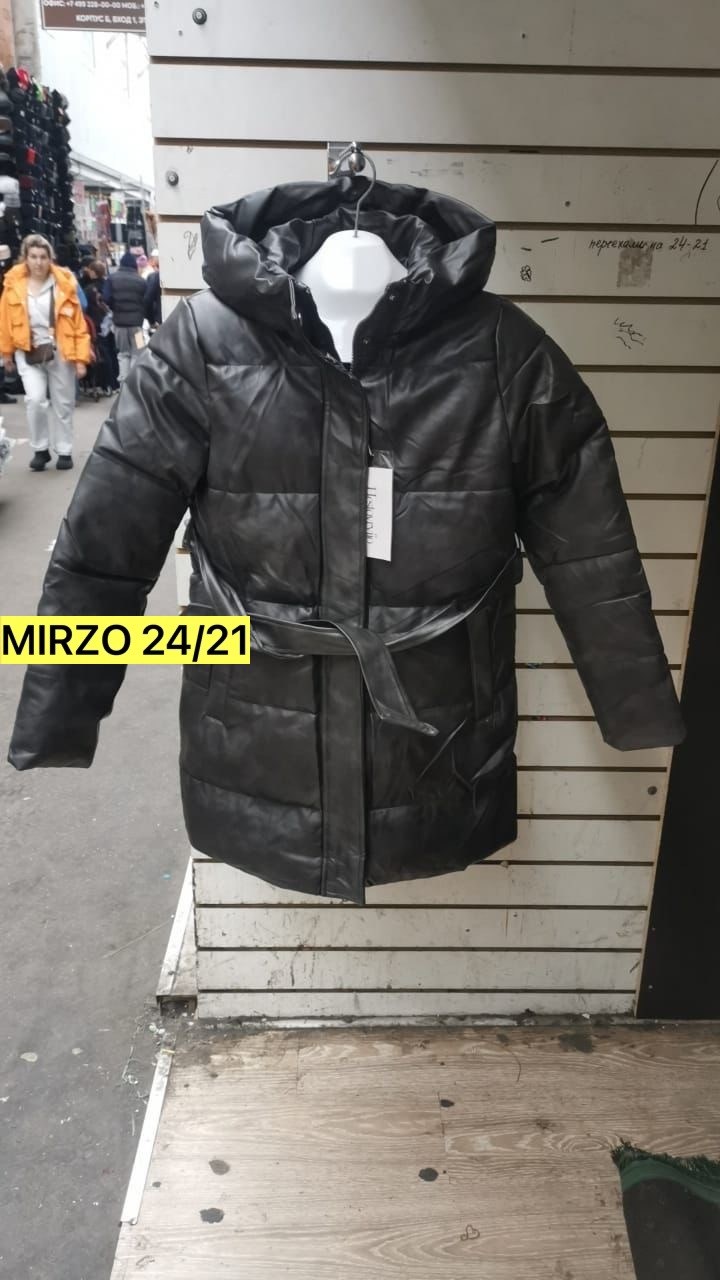 пуховик из экокожи,куртка женская из экокожи,стильные пуховики,женские пуховики,куртка из экокожи