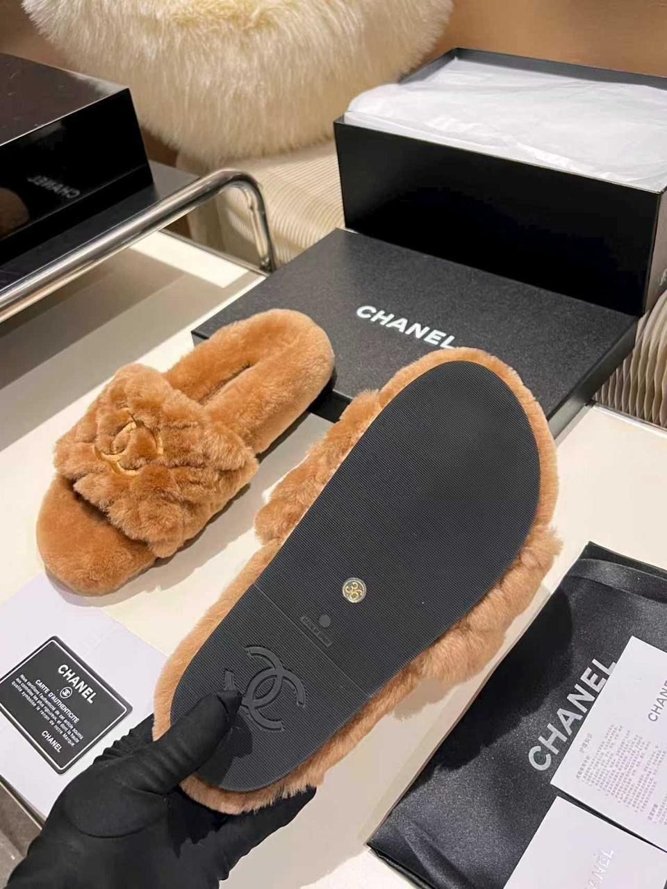меховые тапочки,тапочки женские,тапочки модные,меховые тапки,домашние тапочки женские