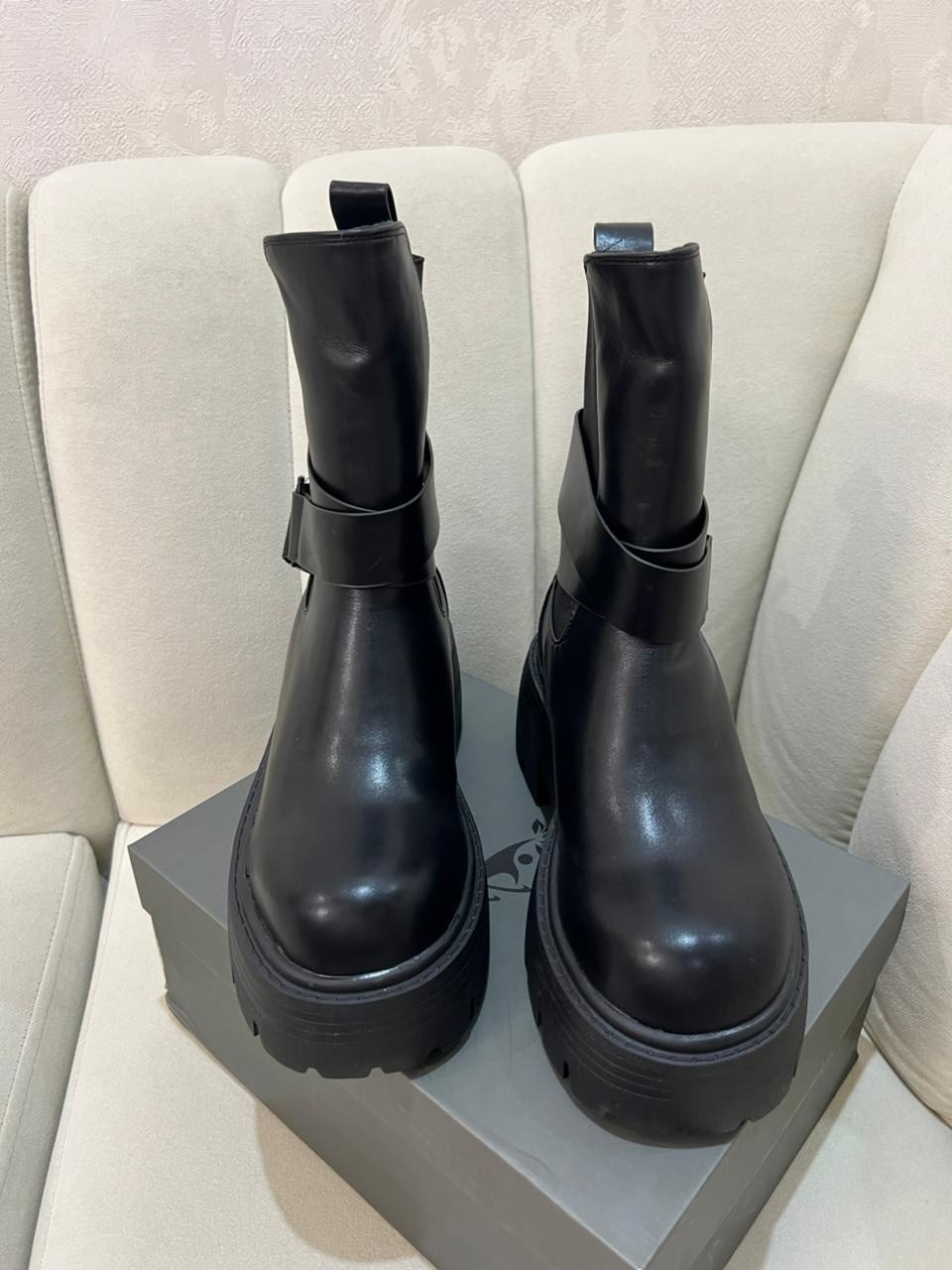 ,ботинки женские, celine 2025,ботинки celine,модные ботинки