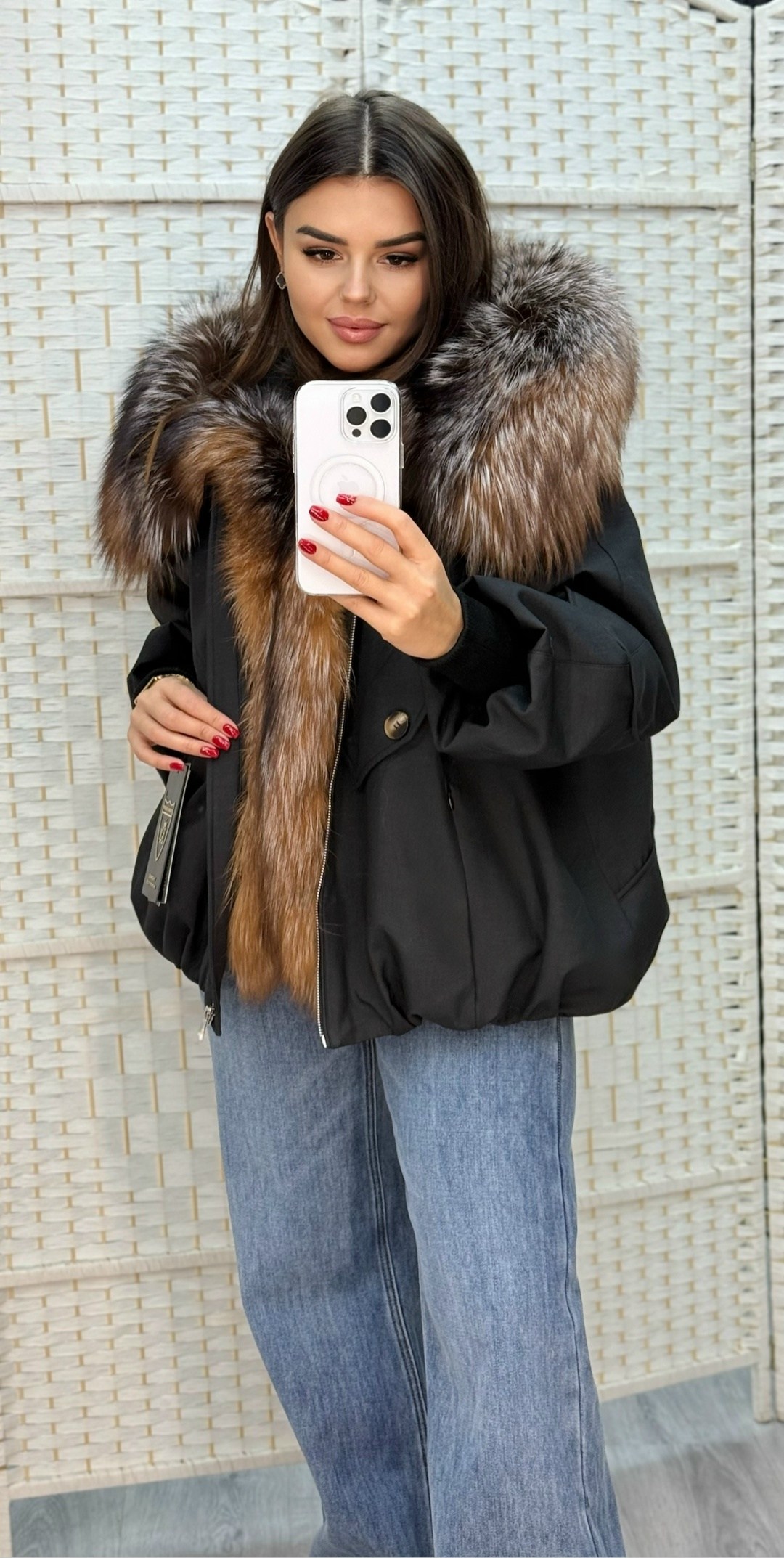 парка с меховым,куртка меховая,женские зимние куртки,пуховики с мехом,куртка женская