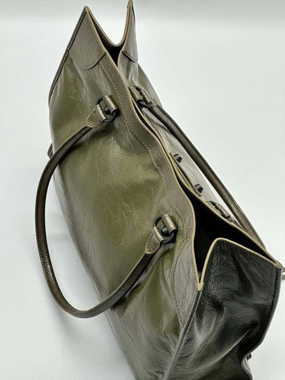 balenciaga city bag,balenciaga bag,сумка balenciaga,сумка баленсиага,сумка баленсиага серебряная