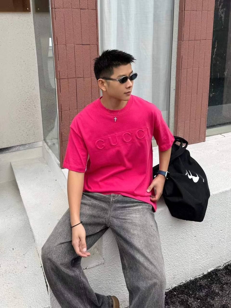 брюки оверсайз,белая оверсайз футболка,мужская футболка оверсайз,повседневные брюки,оверсайз футболка