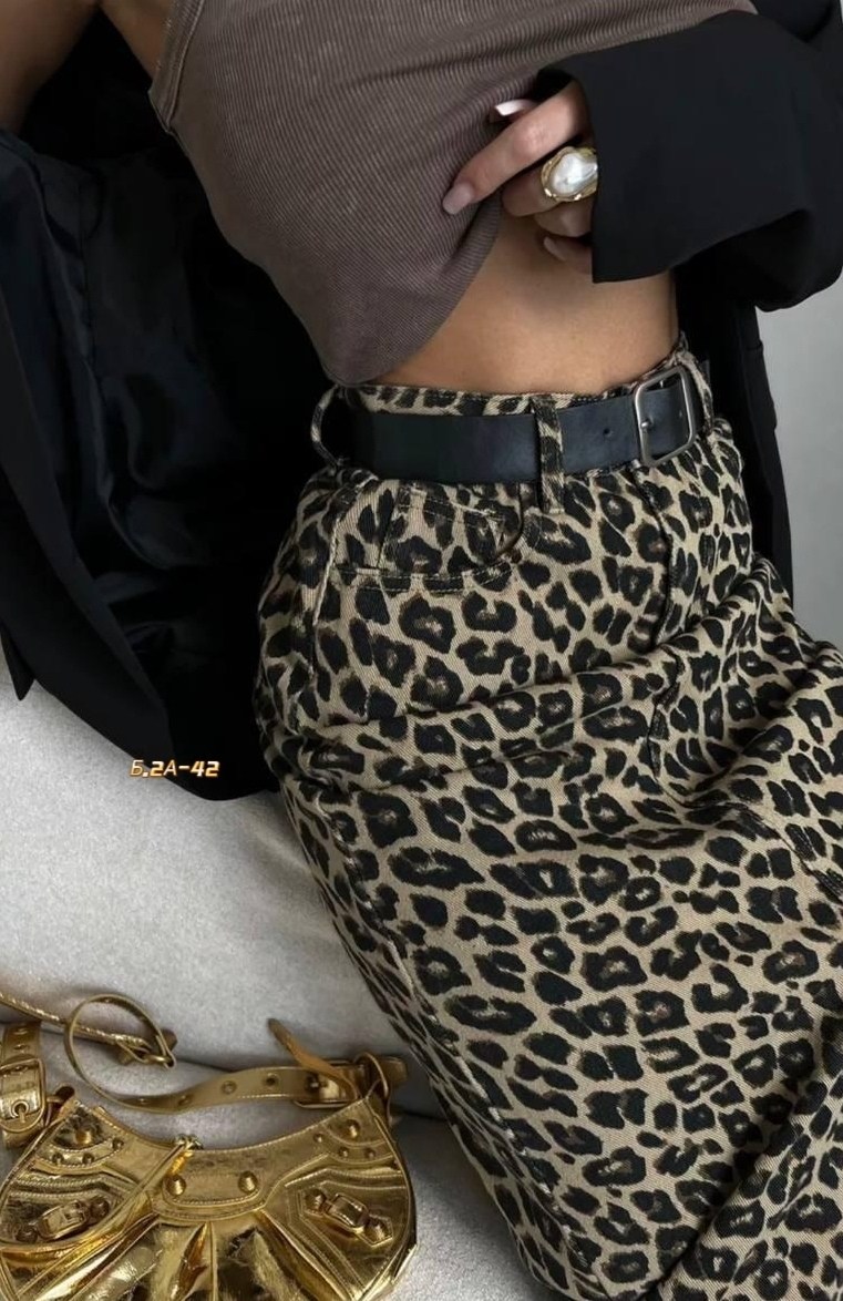 леопардовая юбка,юбка с леопардовым принтом,юбка,леопардовая юбка с разрезом,юбка леопард