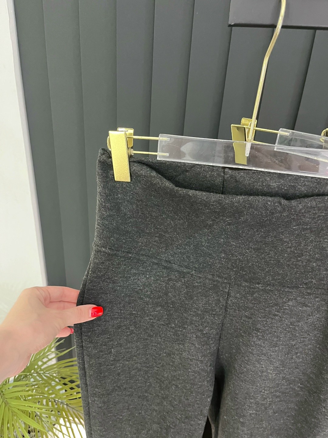 женские брюки клеш,брюки клеш,брюки универсальные,расклешенные брюки,повседневные брюки клеш