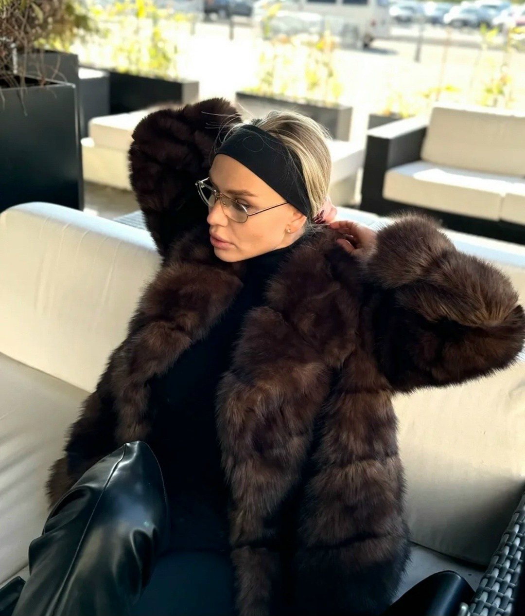 полушубок из соболя,шуба искусственная,шуба из соболя,шуба искусственная женская,шуба автоледи