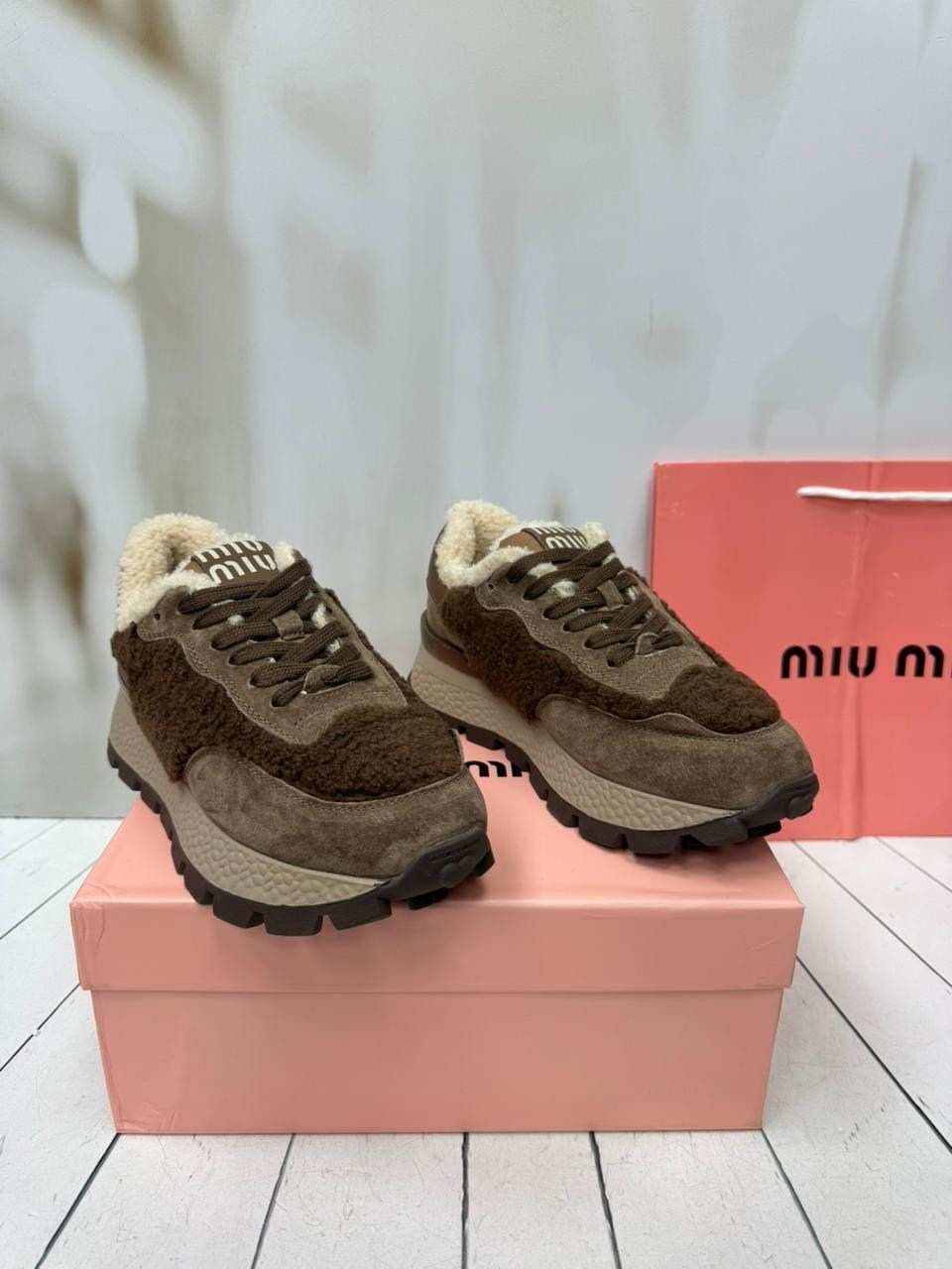 кроссовки женскиe,,кроссовки женские зимние с мехом,зимние кроссовки женские,кроссовки на меху