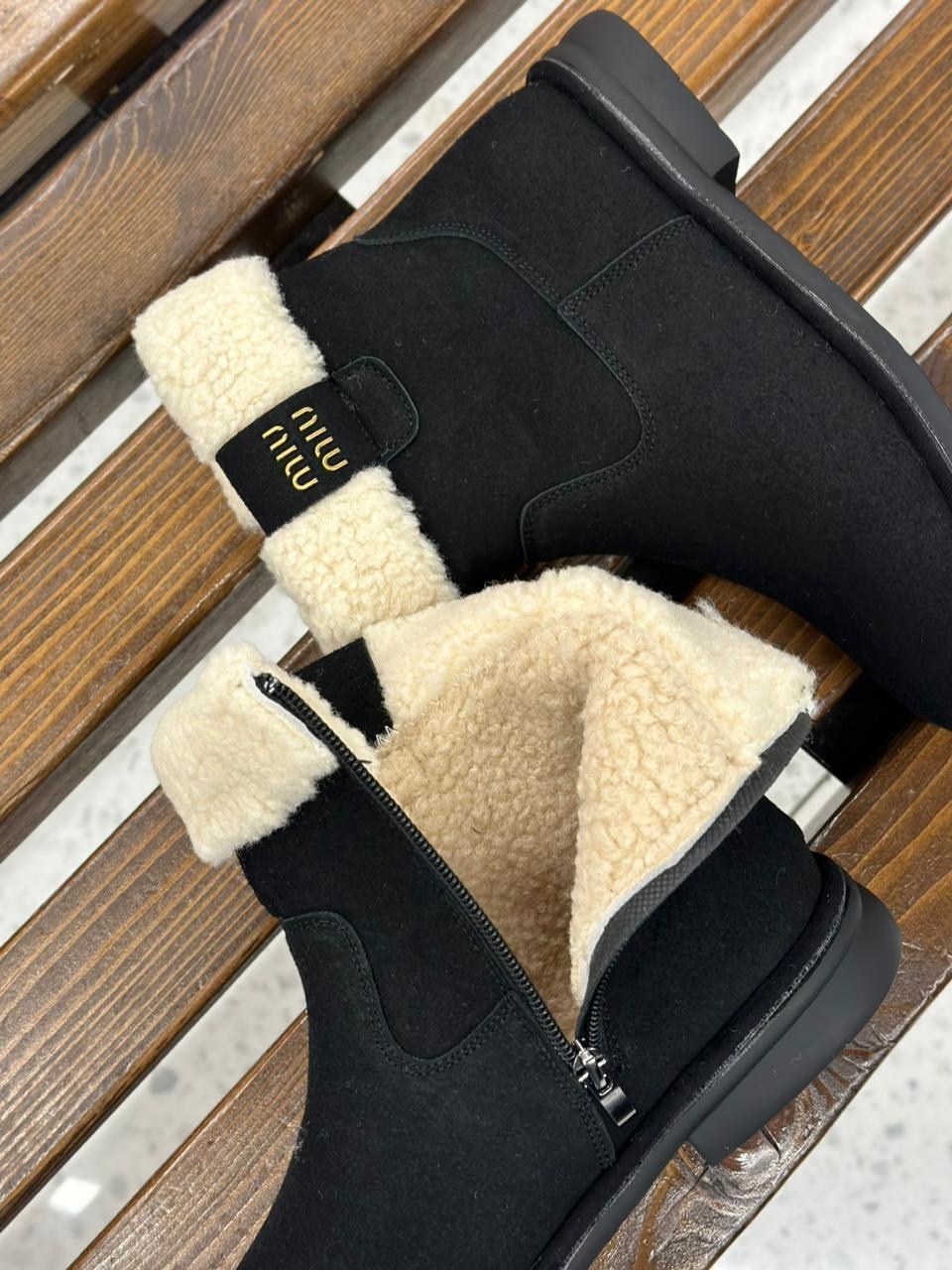 зимняя  женская,,ботинки зимние женские,ботинки женские,ботинки miu miu