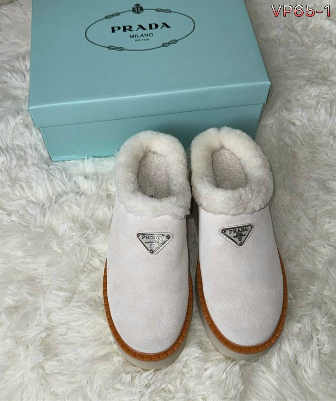 ,угги женские,женская ,тапки меховые,белые тапочки