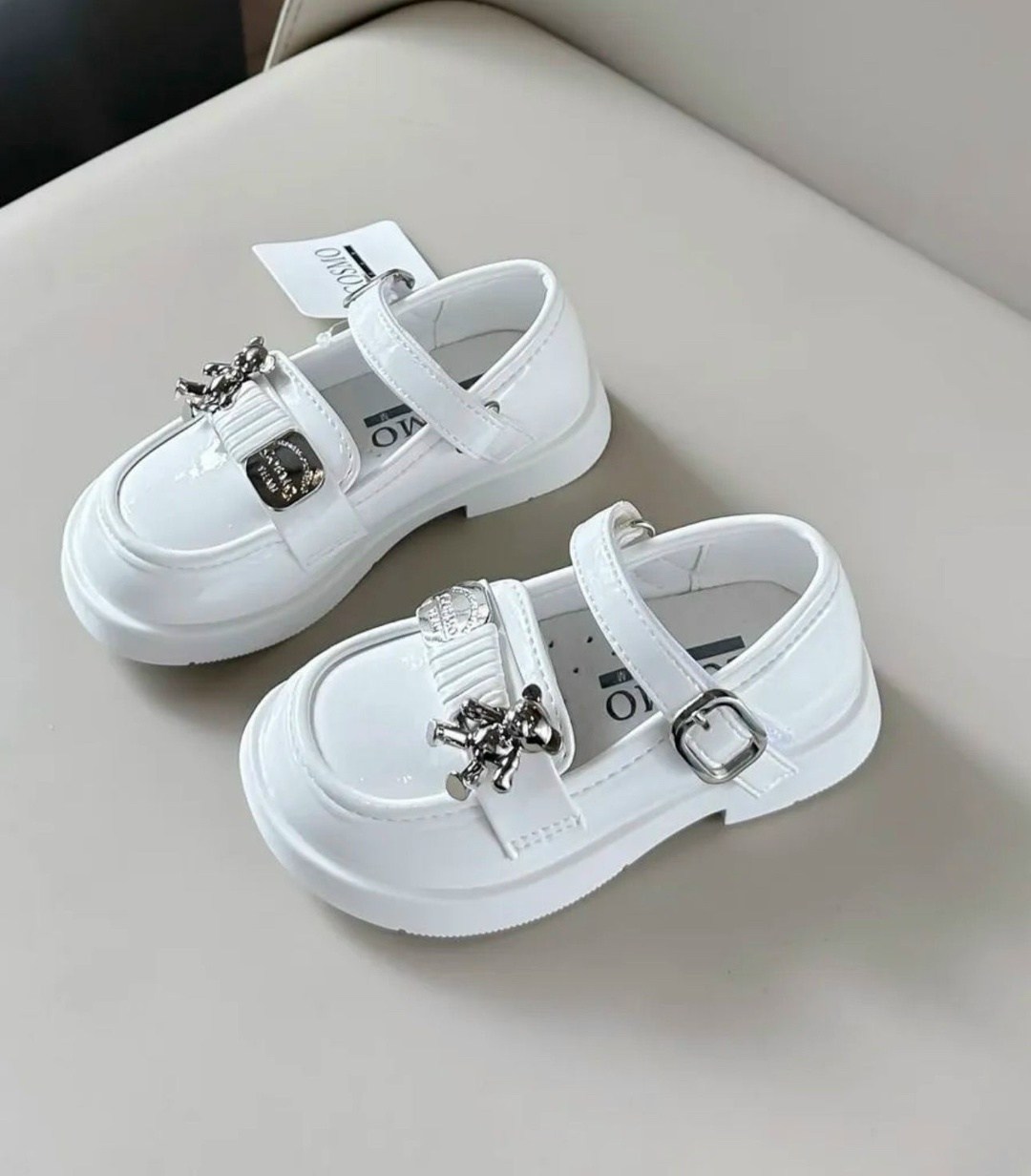 ,туфли для девочек,детские туфли,школьные туфли для девочек,туфли нарядные для девочек