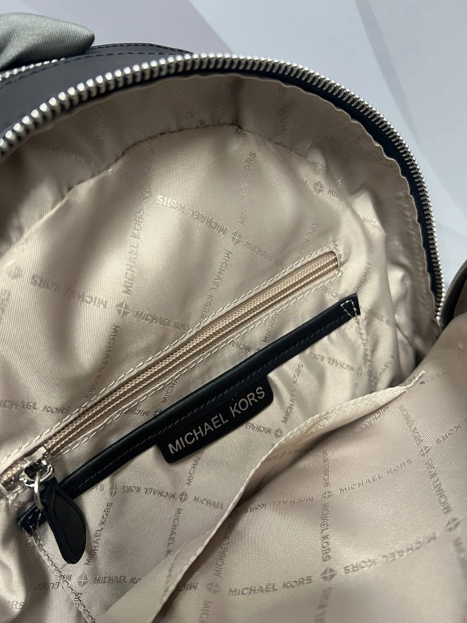 женский рюкзак michael kors,рюкзак michael kors,рюкзак,брендовые рюкзаки,рюкзак michael kors rhea