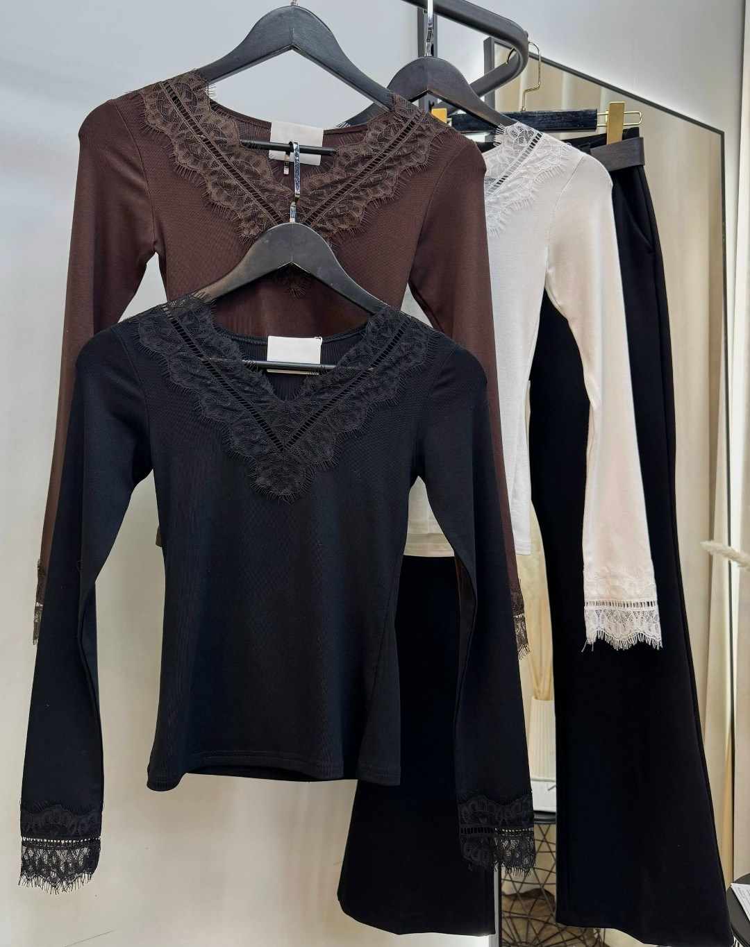 кофта с кружевами,блузка кружевная,блузка с кружевами,женская кофта,женская блузка